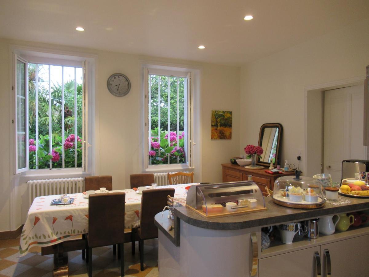 Manoir De Conjon Bed & Breakfast Crouay Dış mekan fotoğraf